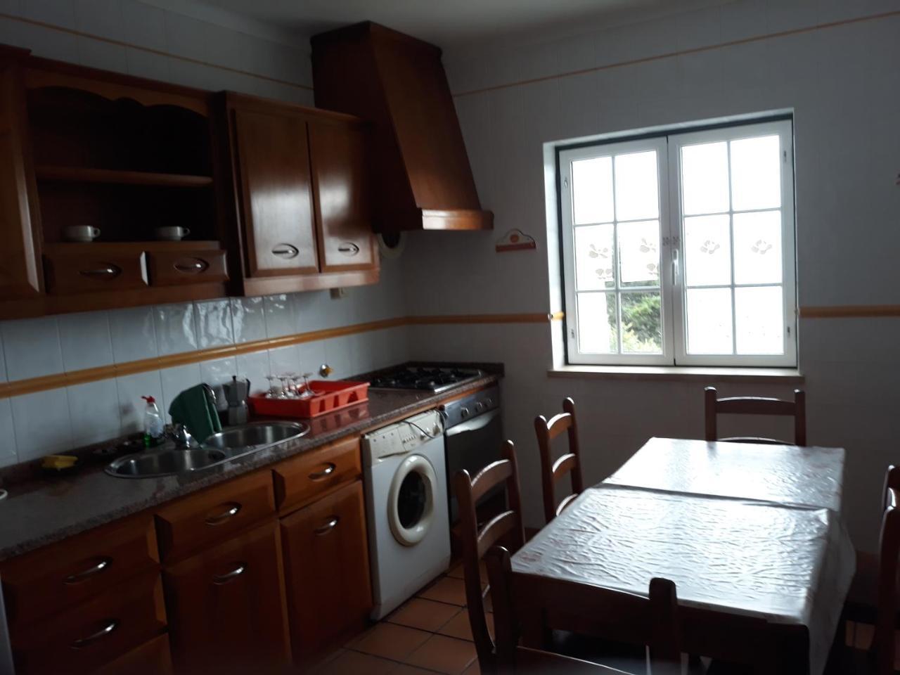 A Deolinda Guest House ซังติอาโก โด กาเซ็ง ภายนอก รูปภาพ